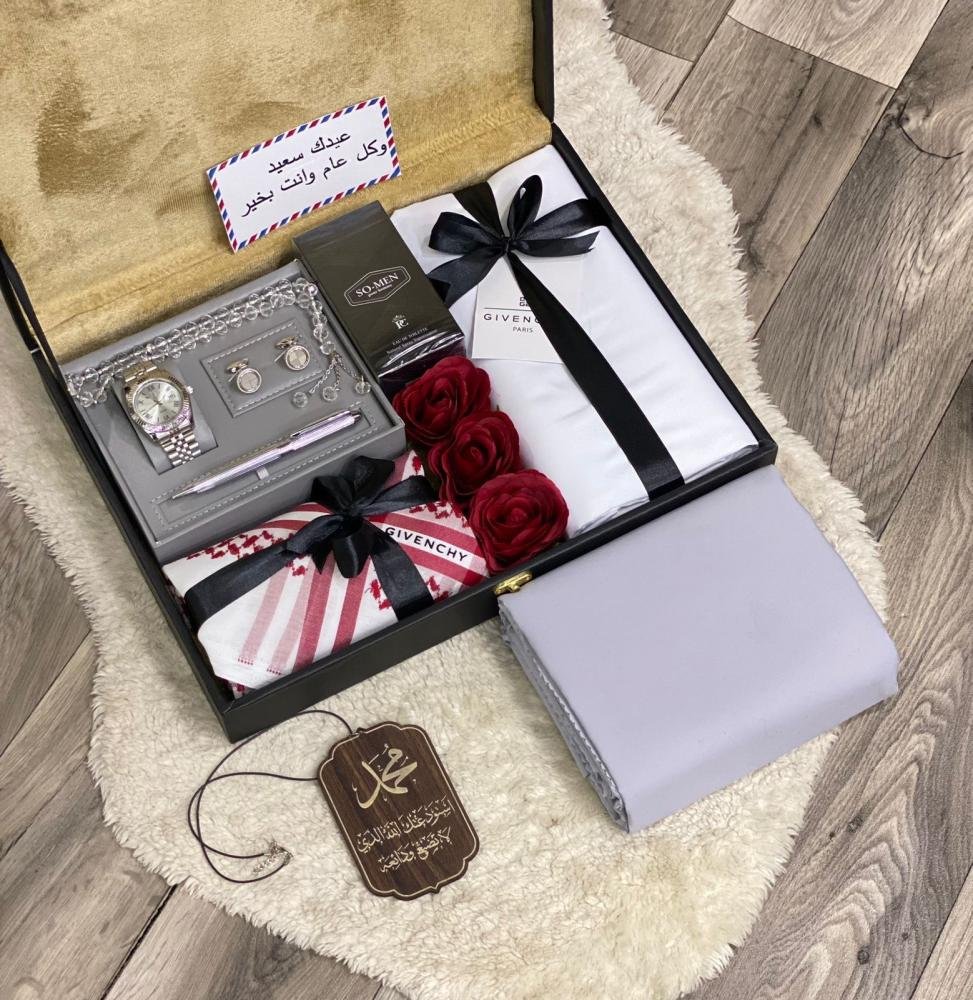 بوكس هدية عيد رجالي فاخر – طقم جفنشي مع شماغ وإكسسوارات أنيقة